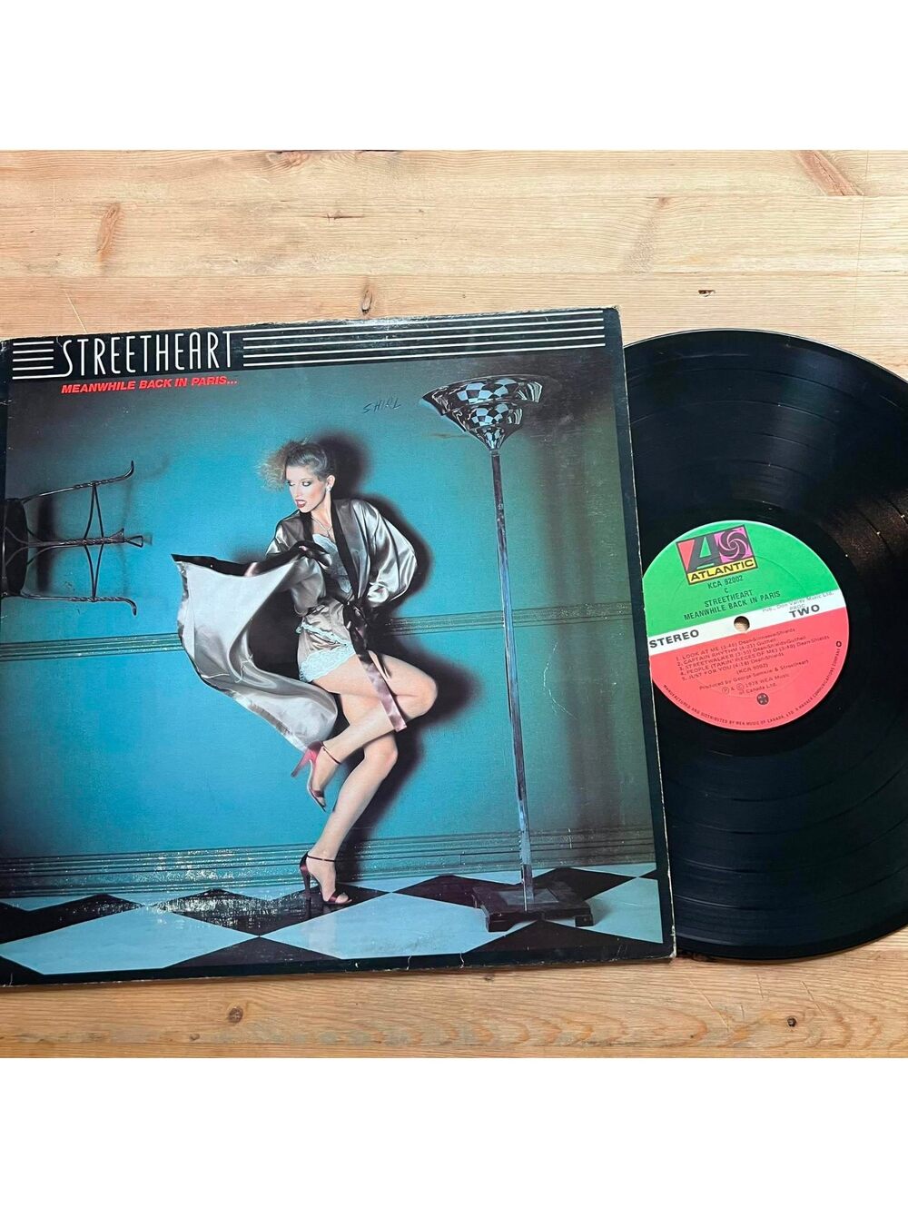 Streetheart - Meanwhile Back in Paris 33rpm VG+ VR27